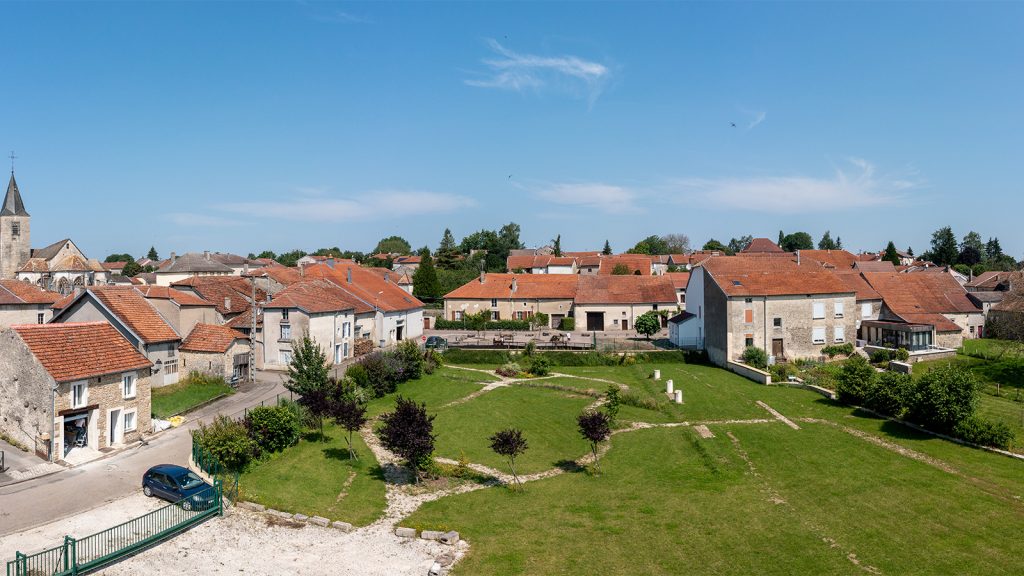 Le jardin archéologique vue 1/4